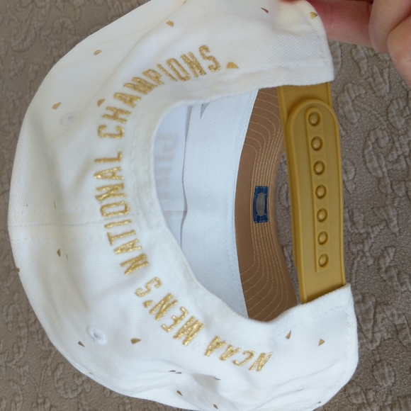 Nike 2021 NCAA Men's Champs Final Four White Gold Cap - Picture 4 of 9